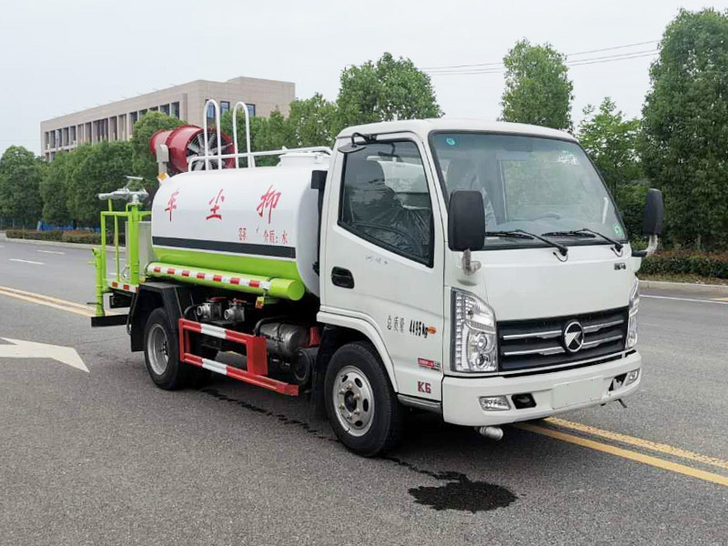 凯马多功能抑尘车蓝牌